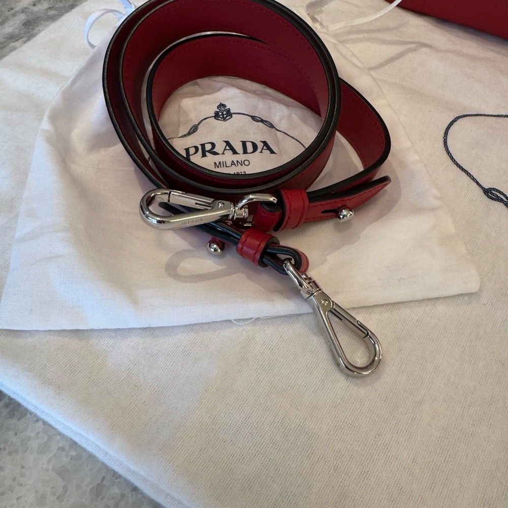 Prada Red Structured Leather Tote - Picture 3 of 11